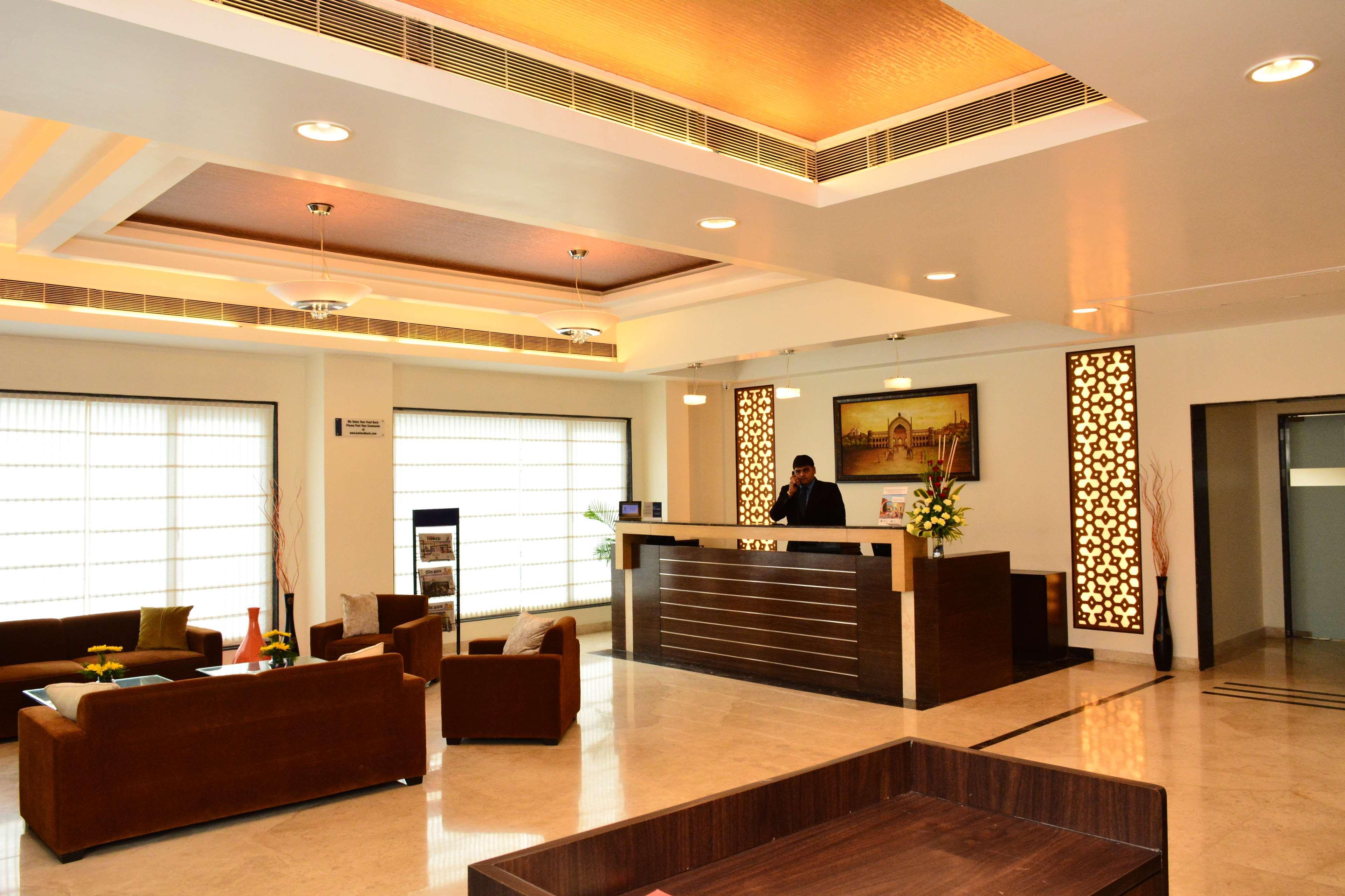 Hotel Sagar Sona Lucknow Interiør billede